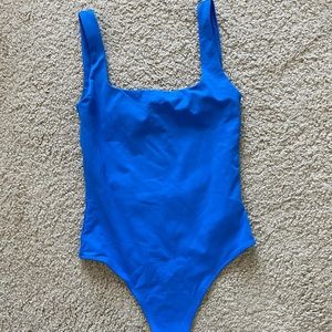 Babaton square neck bodysuit